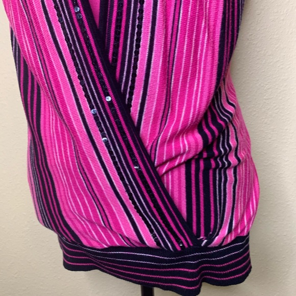 Striped Sleeveless Sweater with Sequin Accents - Picture 4 of 8